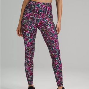 New Lululemon base pace HR tight 28" fleece leggings